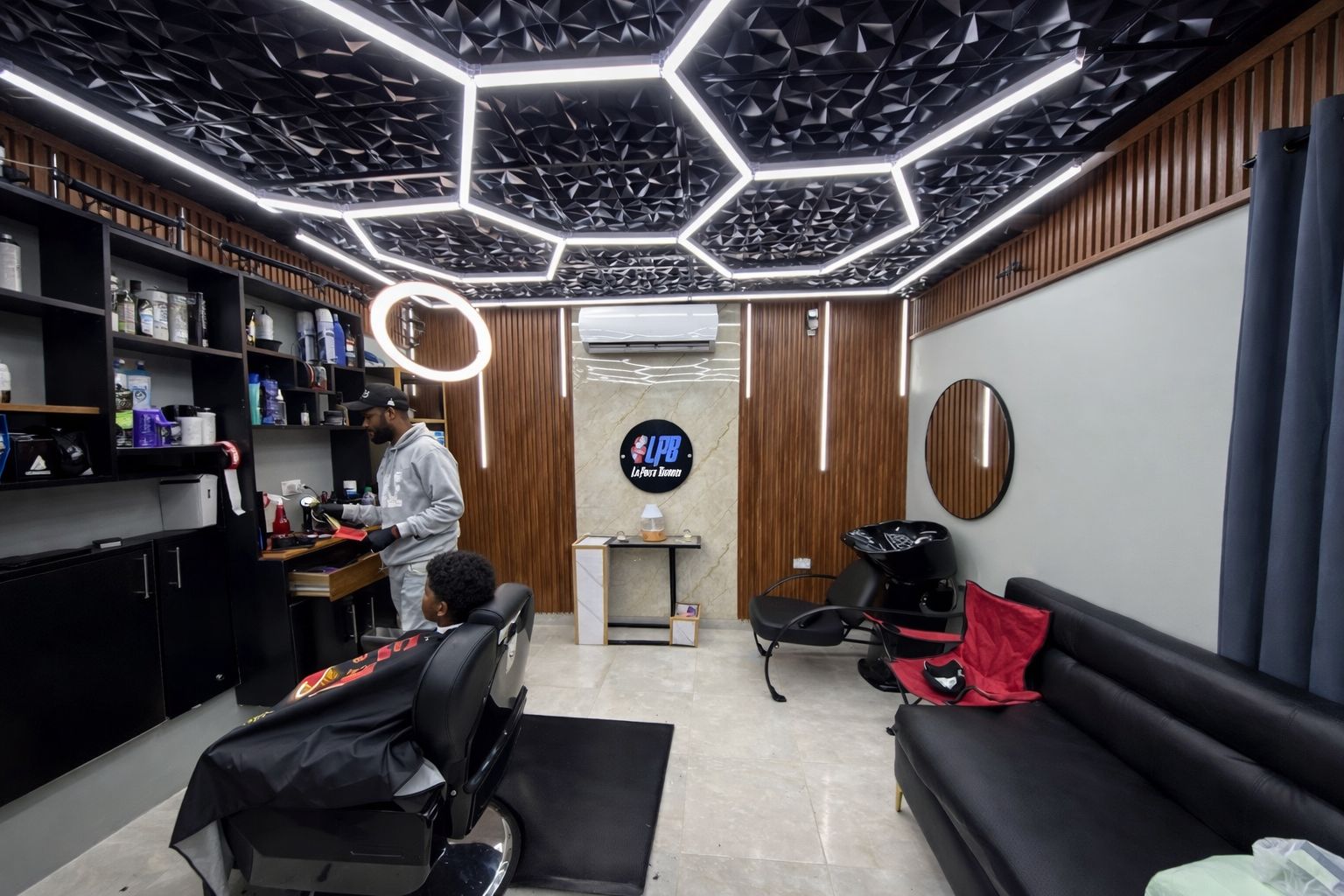 Interior de la barbería